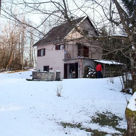 Kuca Za Odmor Jelkica Сasa de vacaciones